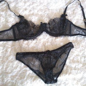 Agent Provocateur gold sparkle black bra, 36B